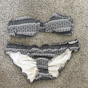 Victoria's Secret Black & White Geometric Ruffle Bikini